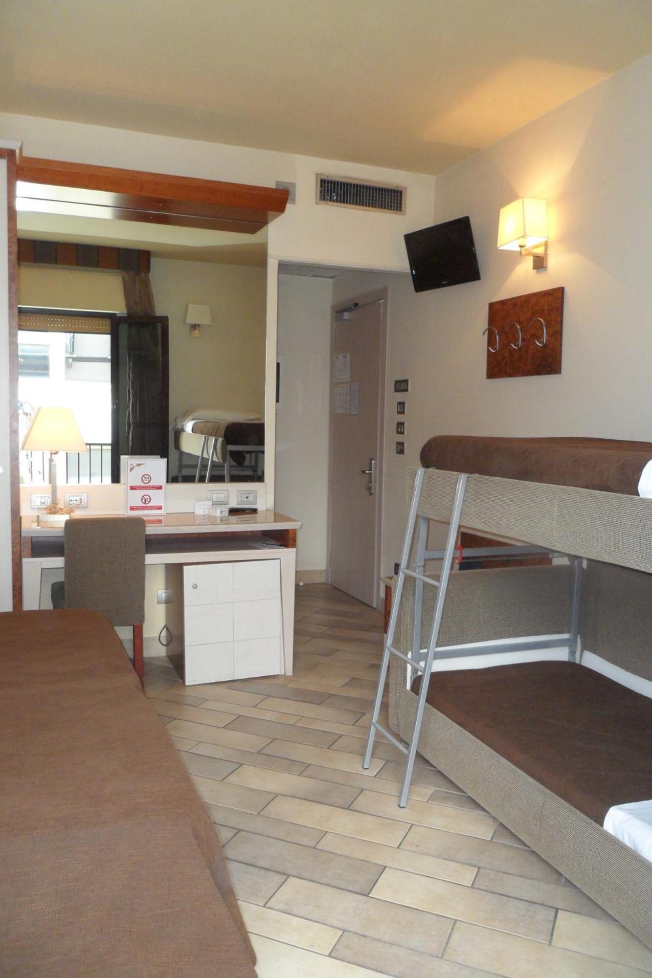 Hotel Eden Viareggio Esterno foto