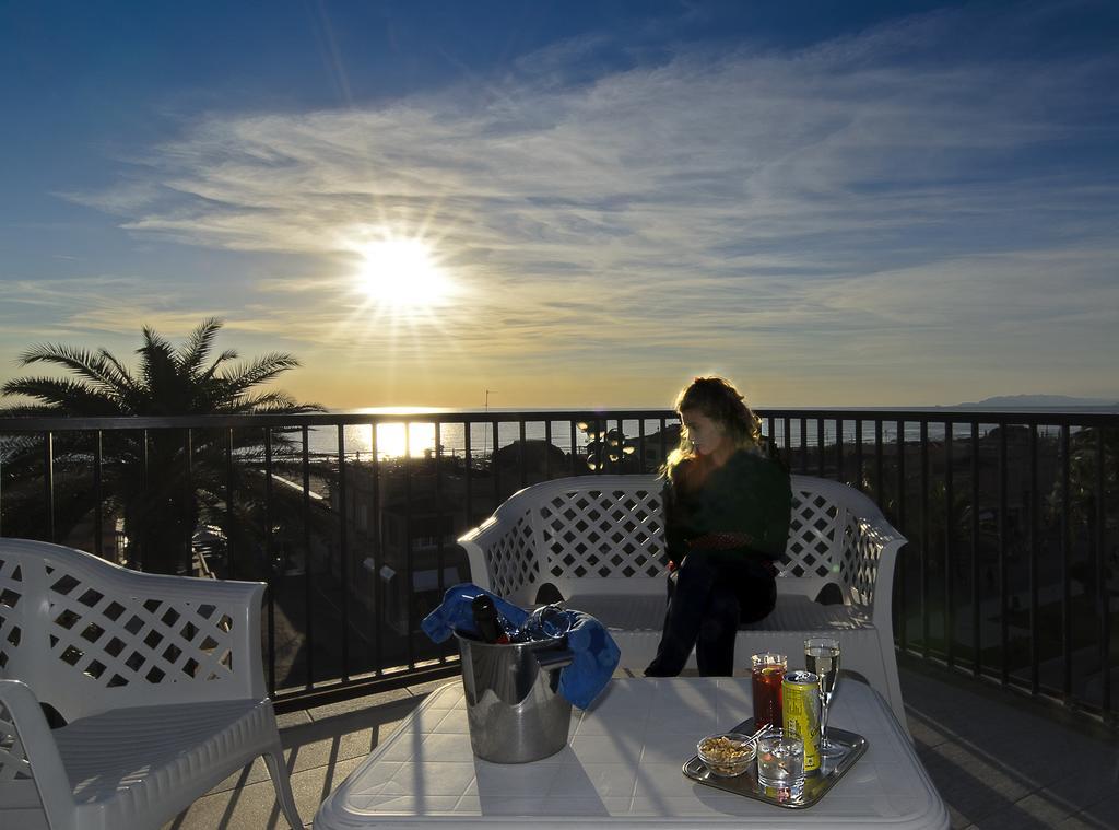 Hotel Eden Viareggio Esterno foto