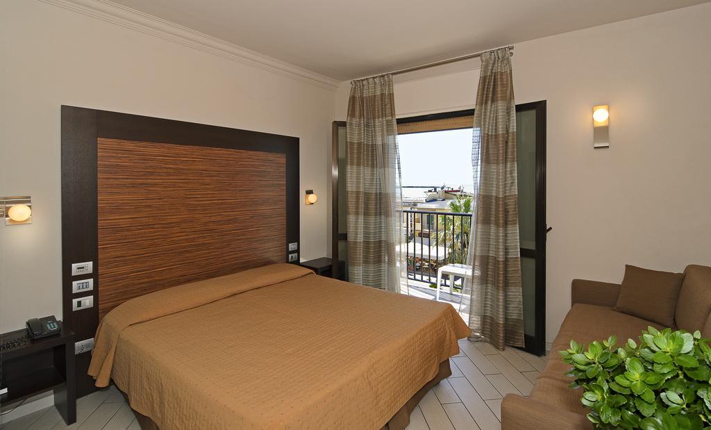 Hotel Eden Viareggio Camera foto